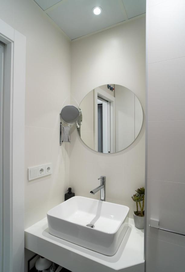 Aac Malaga - Apartamento Luminoso Y Nuevo, A 1,3Km Del Centro De Málaga Exteriör bild